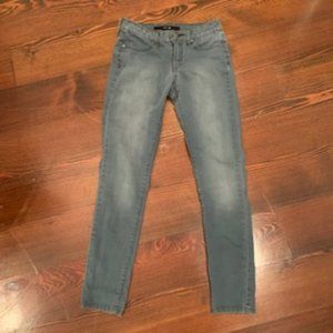 light wash joes skinny jeans